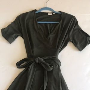 Gap Wrap dress - Medium